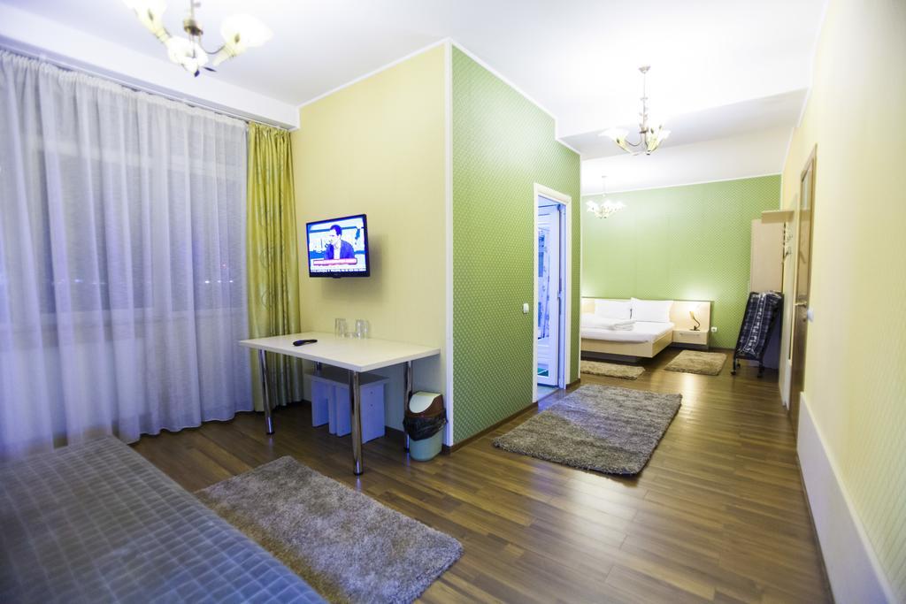 Hotel La Gil Bukarest Værelse billede