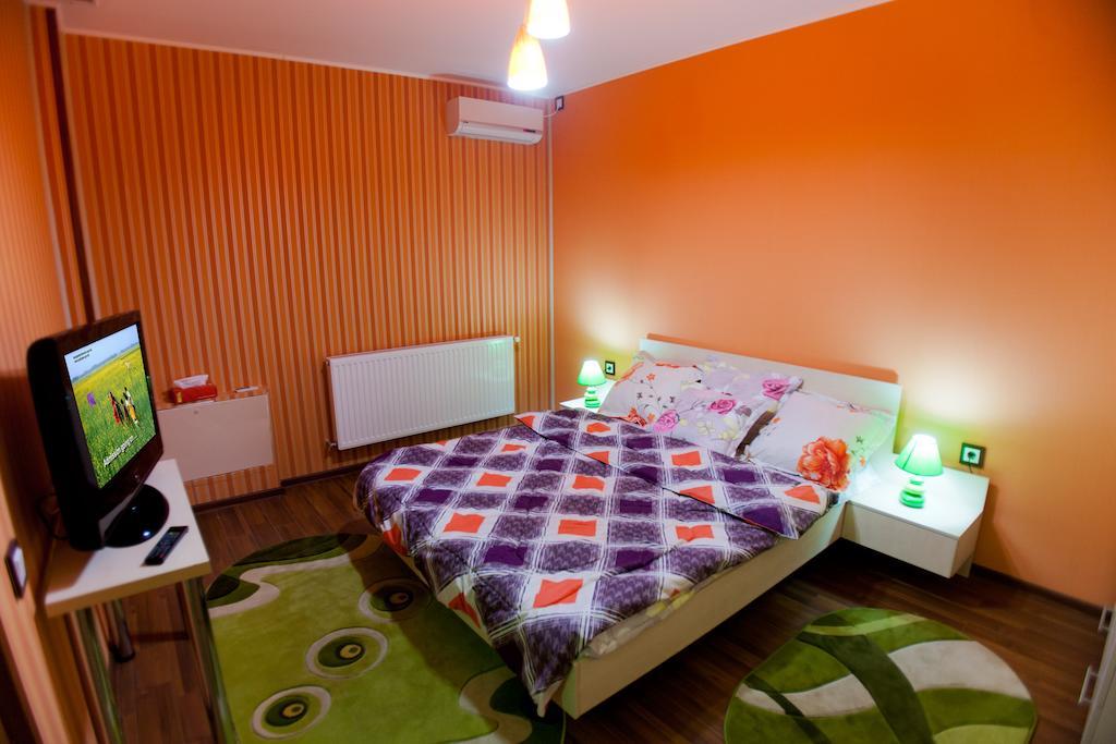 Hotel La Gil Bukarest Værelse billede