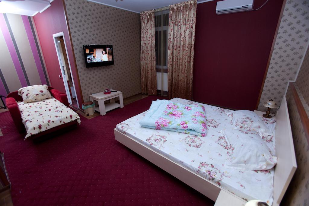 Hotel La Gil Bukarest Værelse billede