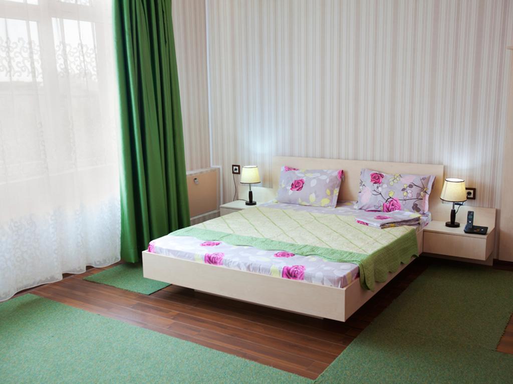 Hotel La Gil Bukarest Eksteriør billede